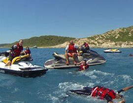 Randonnée en Jet Ski à Fréjus sur la Côte d'Azur Randonnée en Jet Ski à Fréjus sur la Côte d'Azur