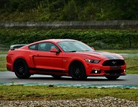 Stage en Ford Mustang sur le Circuit d'Andrézieux