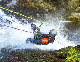 Canyoning - Canyon de Subra (Descente sportive) Canyoning - Canyon de Subra (Descente sportive)
