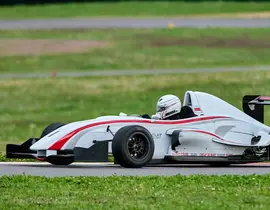 Stage en Formule Renault - Magny-Cours Club Stage en Formule Renault - Magny-Cours Club