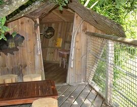 Nuit en Cabane Perchée près de Laval Nuit en Cabane Perchée près de Laval
