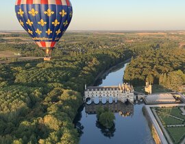 Vol en Montgolfière - Survol des Châteaux de la Loire