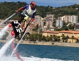 Initiation au Flyboard à Porticcio Initiation au Flyboard à Porticcio