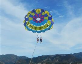 Parachute Ascensionnel à Saint-Florent Parachute Ascensionnel à Saint-Florent