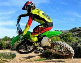 Stage de Moto-Cross près d'Aix-en-Provence Stage de Moto-Cross près d'Aix-en-Provence