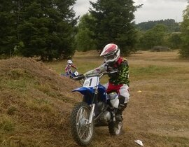 Initiation Moto-Cross pour Enfant près de Clermont-Ferrand Initiation Moto-Cross pour Enfant près de Clermont-Ferrand