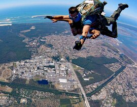 Saut en Parachute Tandem à Arcachon Saut en Parachute Tandem à Arcachon