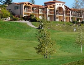 Week-end Golf et Gourmand face au Pic du Canigou Week-end Golf et Gourmand face au Pic du Canigou