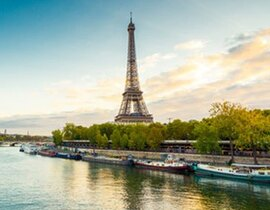 Week End en Amoureux à Saint-Germain-des-Prés Week End en Amoureux à Saint-Germain-des-Prés