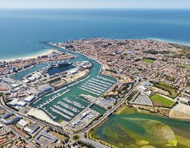 Baptême en Hélicoptère aux Sables-d'Olonne Baptême en Hélicoptère aux Sables-d'Olonne