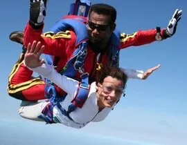 Saut en Parachute Tandem près de Mâcon