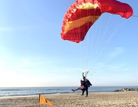 Saut en Parachute Tandem sur la plage à Soulac-sur-Mer