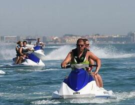 Randonnée en Jet Ski près du Grau-du-Roi Randonnée en Jet Ski près du Grau-du-Roi