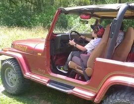 Initiation au Pilotage 4x4 pour Enfant près d'Auch