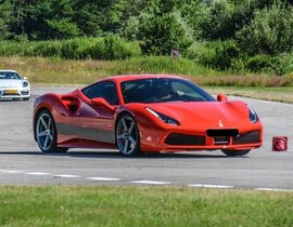 Stage de Pilotage Ferrari 488 - Circuit de Mettet Stage de Pilotage Ferrari 488 - Circuit de Mettet
