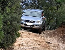 Stage de Pilotage en 4x4 près d'Aix-en-Provence Stage de Pilotage en 4x4 près d'Aix-en-Provence