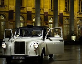 Balade Nocturne en Taxi Anglais à Bordeaux