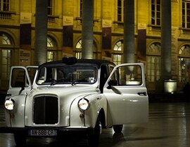Balade Nocturne en Taxi Anglais à Bordeaux Balade Nocturne en Taxi Anglais à Bordeaux