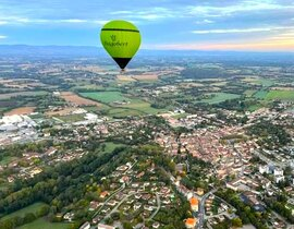 Survol de la Dombes en Montgolfière Survol de la Dombes en Montgolfière