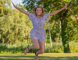 Shooting Photo Lifestyle à Bourg-sur-Gironde Shooting Photo Lifestyle à Bourg-sur-Gironde