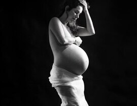 Shooting Photo de Grossesse à Montpellier Shooting Photo de Grossesse à Montpellier