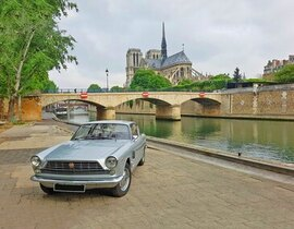 Découverte du Paris Insolite en Voiture de Collection Découverte du Paris Insolite en Voiture de Collection