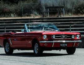 Pilotage de 2 Autos de Collection à Mulhouse Pilotage de 2 Autos de Collection à Mulhouse