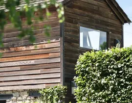 Cabane dans les Arbres près de Beaune Cabane dans les Arbres près de Beaune