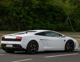 Stage Enfant en Lamborghini Gallardo près de Lens Stage Enfant en Lamborghini Gallardo près de Lens