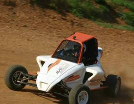 Baptême de Pilotage en Sprint Car près de Gap Baptême de Pilotage en Sprint Car près de Gap