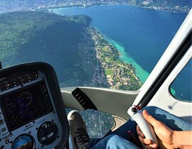 Initiation au Pilotage d'Hélicoptère près d'Annecy