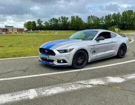 Stage de Pilotage Enfant en Ford Mustang à Nantes