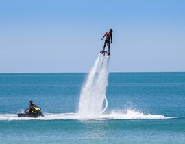 Initiation au Flyboard au Barcarès Initiation au Flyboard au Barcarès