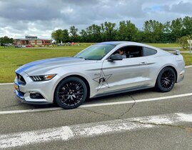 Stage Enfant en Ford Mustang V8 - Circuit de Trappes Stage Enfant en Ford Mustang V8 - Circuit de Trappes