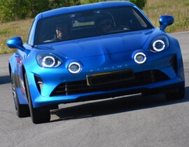 Stage en Alpine A110 - Circuit de Chambley Stage en Alpine A110 - Circuit de Chambley