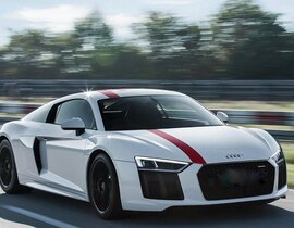 Baptême en Audi R8 V10 - Circuit de Mireval Baptême en Audi R8 V10 - Circuit de Mireval