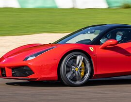 Stage en Ferrari 488 GTB - Circuit de Ladoux Stage en Ferrari 488 GTB - Circuit de Ladoux