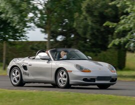 Stage Enfant en Porsche Boxster à Aix-en-Provence Stage Enfant en Porsche Boxster à Aix-en-Provence