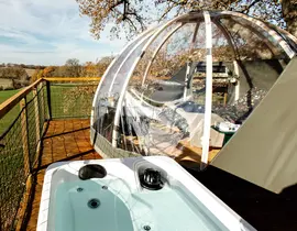 Nuit en Bulle avec Spa à Margouët-Meymes