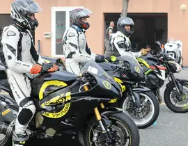 Stage de Pilotage Moto - Circuit du Luc Stage de Pilotage Moto - Circuit du Luc