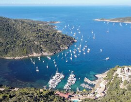 Baptême en ULM Multiaxe - Survol de Port-Cros et Porquerolles Baptême en ULM Multiaxe - Survol de Port-Cros et Porquerolles