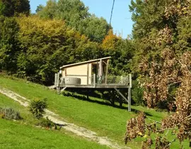 Nuit Insolite en Cabane avec Spa privatif près de Grenoble Nuit Insolite en Cabane avec Spa privatif près de Grenoble