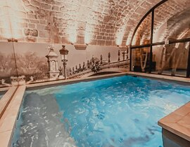 Spa et Soins dans le Quartier Latin à Paris Spa et Soins dans le Quartier Latin à Paris