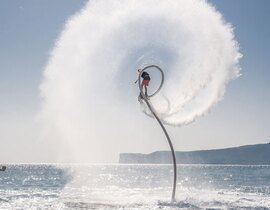 Initiation au Flyboard au Lac de Pareloup Initiation au Flyboard au Lac de Pareloup