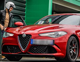 Baptême en Alfa Romeo Giulia QV 510 ch - Circuit de la Châtre Baptême en Alfa Romeo Giulia QV 510 ch - Circuit de la Châtre