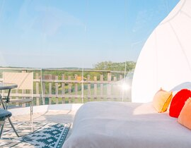 Nuit en Bulle avec Jacuzzi Privatif près de Cahors