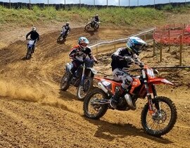 Initiation au Moto-Cross près de Mâcon Initiation au Moto-Cross près de Mâcon