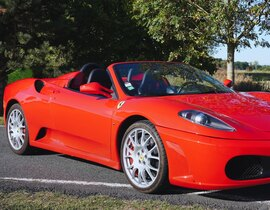 Stage Enfant en Ferrari F430 Spider - Circuit de Lédenon Stage Enfant en Ferrari F430 Spider - Circuit de Lédenon