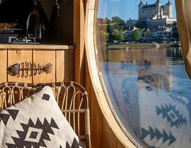 Nuit Insolite en Bateau à Saumur Nuit Insolite en Bateau à Saumur