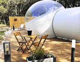 Nuit en Bulle près d'Avignon Nuit en Bulle près d'Avignon